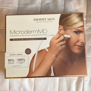 Trophy Skin MicrodermMD Professional-Grade Home Microdermbrasion System